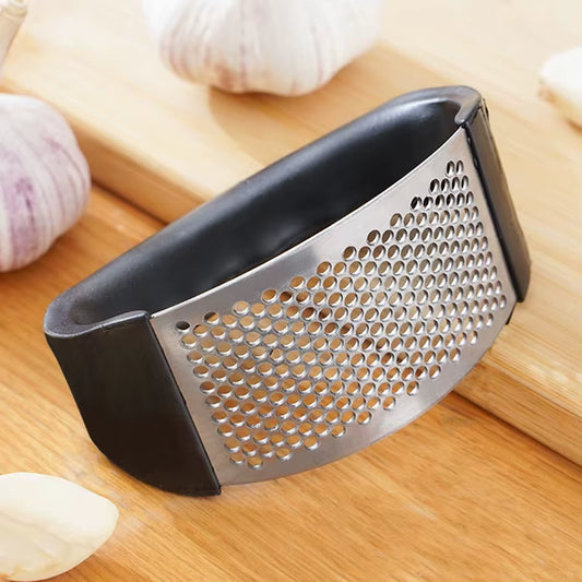 Stainless Steel Garlic Press Kitchen Tool Food Grade Crusher for Home Cooking Accessories Gadgets Home Gadgets Cook Accessories